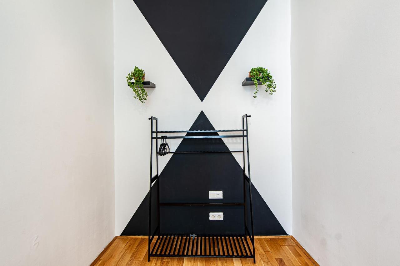 My City Apartment-Vienna Familyroom Экстерьер фото