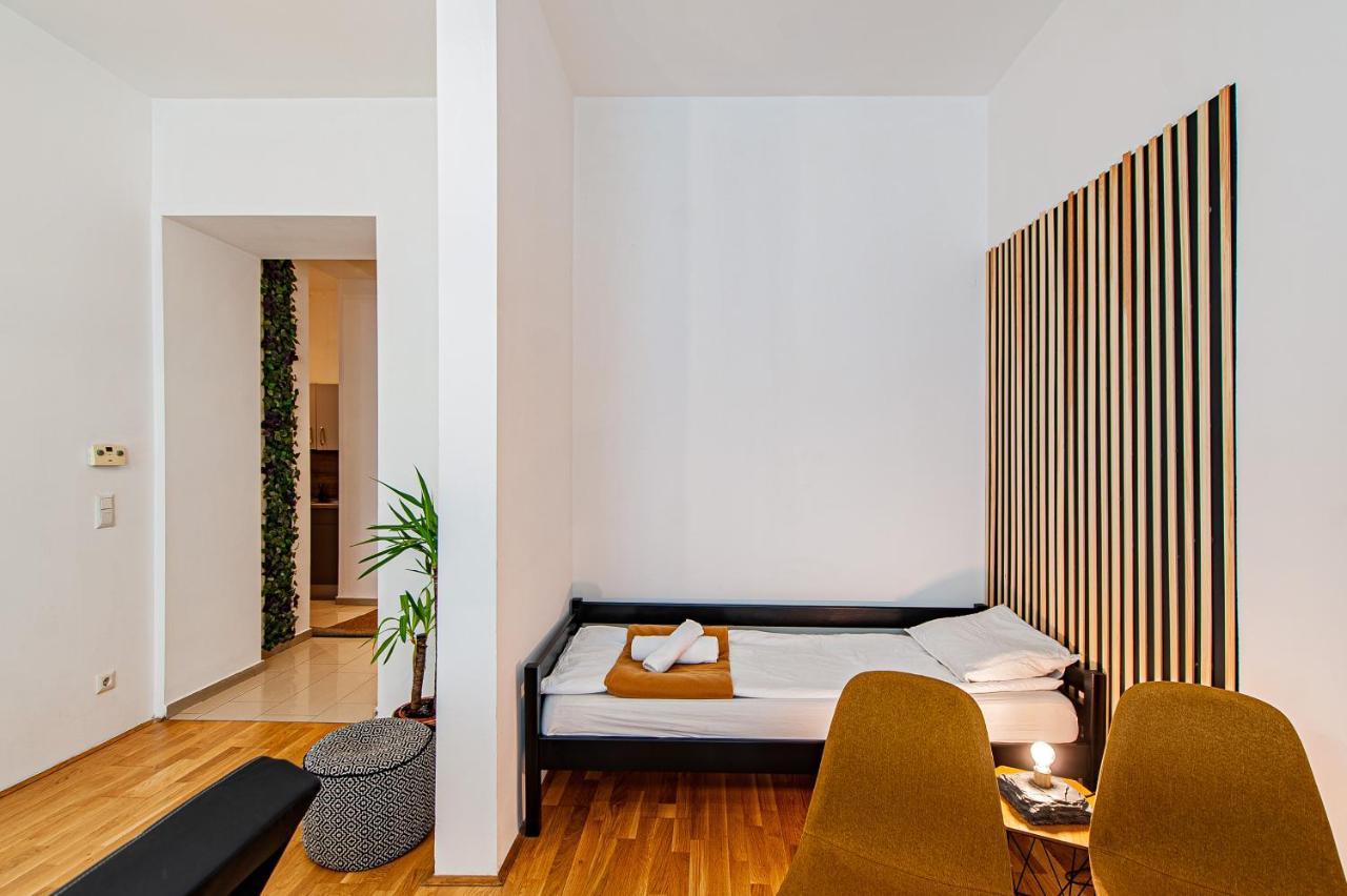 My City Apartment-Vienna Familyroom Экстерьер фото